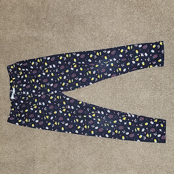 Tahari fuzzy pullover shirt jogger floral set - Picture 3 of 5